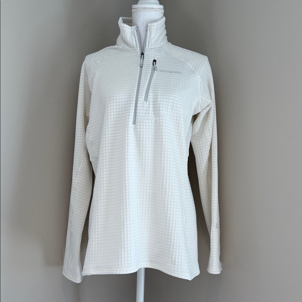 Patagonia | W's R1® Quarter-Zip Fleece Pullover | Birch White | Large | #40118 - Picture 2 of 11